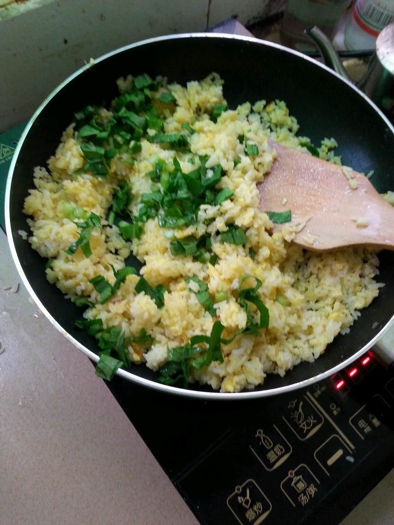 青菜粒炒飯