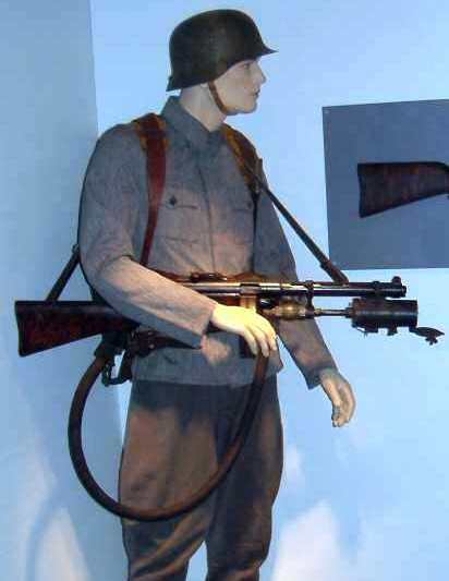 索米1931衝鋒鎗(索米（衝鋒鎗）)