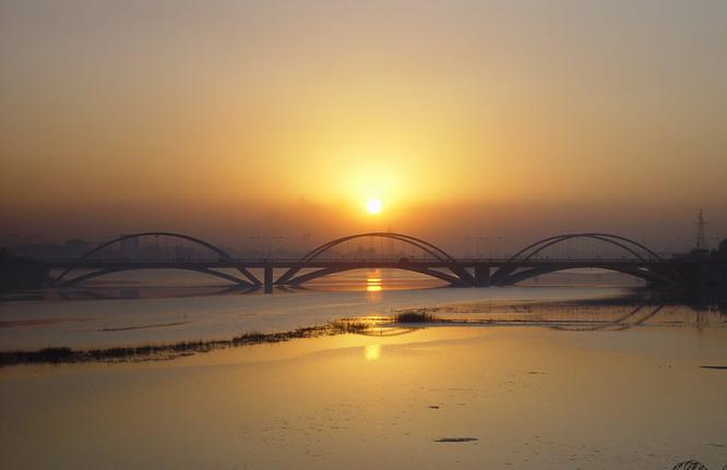 沁河大橋