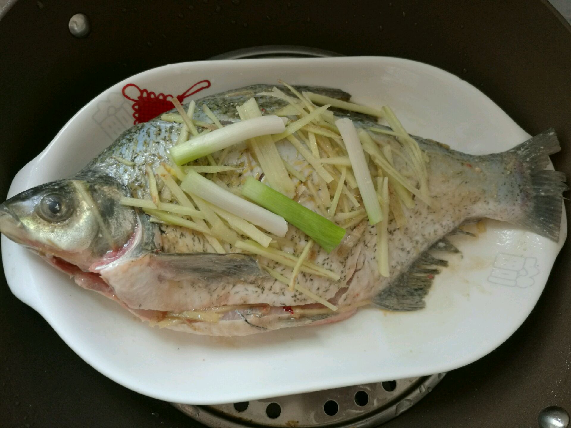 清蒸鯿魚