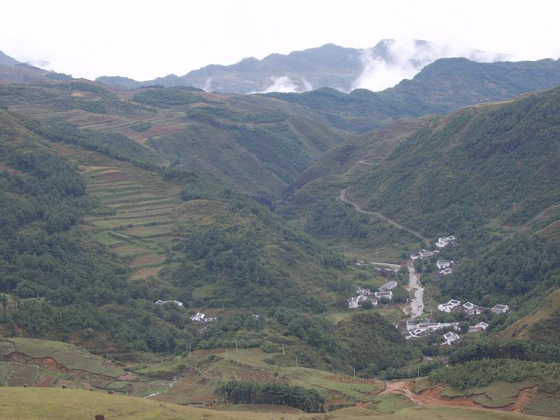 大岩洞村(雲南省昭通巧家縣老店鎮大岩洞村)