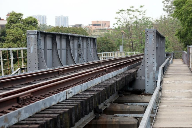 廣鋼鐵路專用線花地河大橋