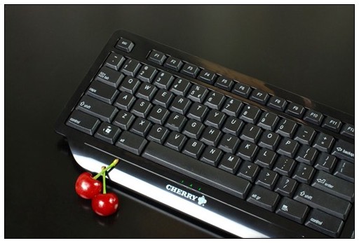 Cherry G82-27000