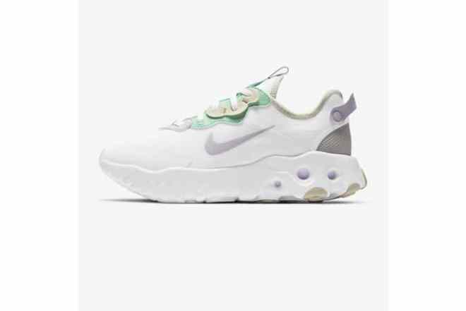 Nike React Art3mis 女子運動鞋