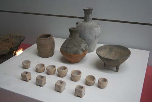 磁山遺址出土的陶器
