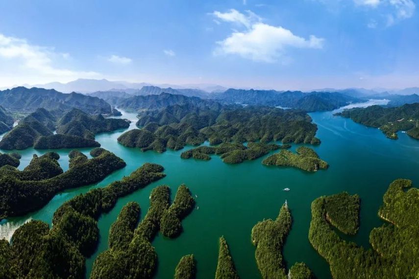 西充縣青龍湖水利風景區