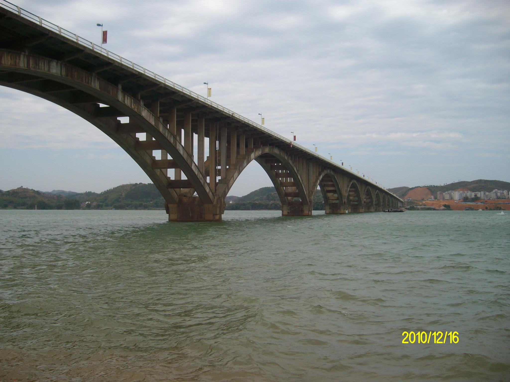 西江特大橋