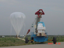 待飛的40萬立方米氣球系統