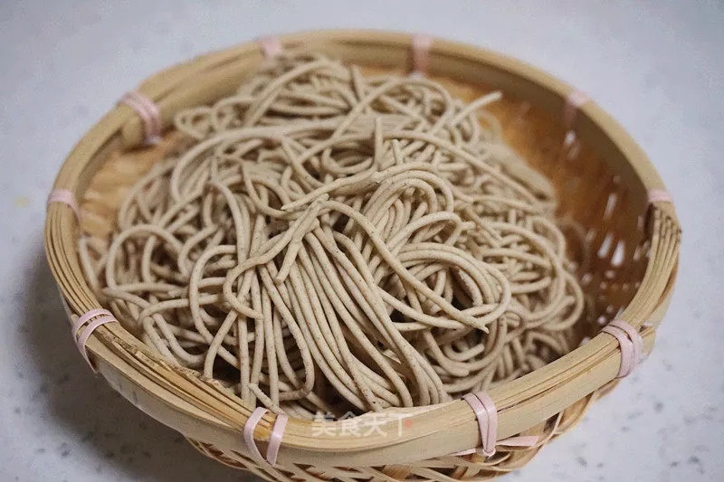 蕎麥麵條