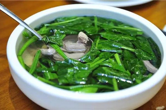 菠菜何首烏湯