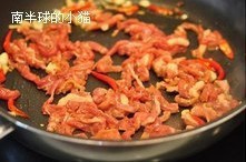 西芹泡椒炒肉絲