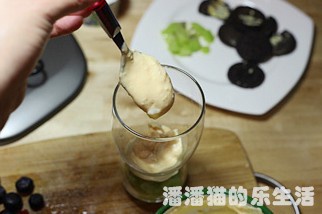 乳酪水果杯