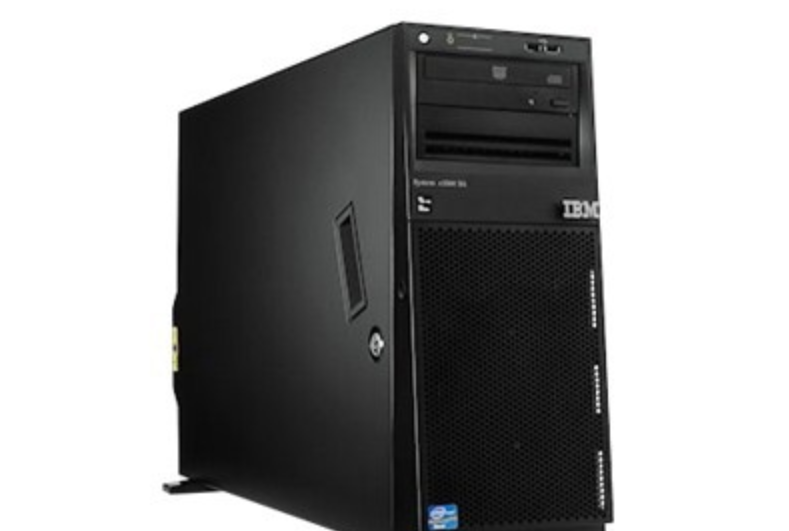 聯想System x3300 M4