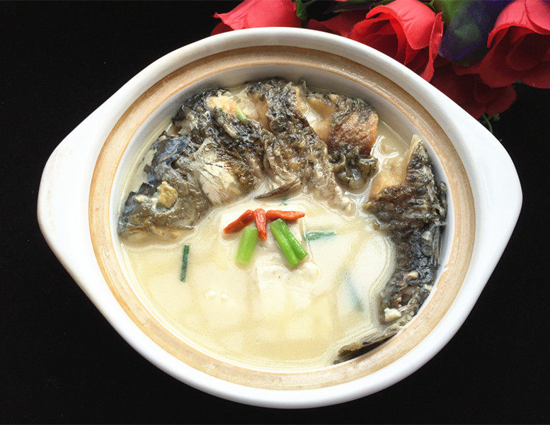 鯽魚鬆子湯