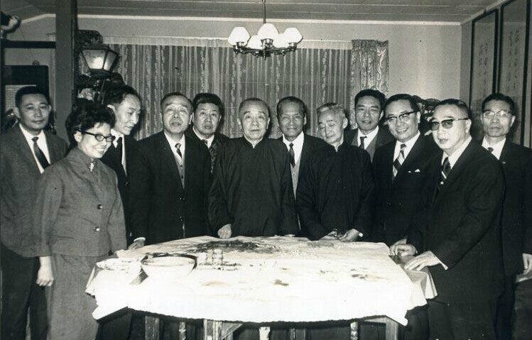 1971年1月16日合攝於高逸鴻家