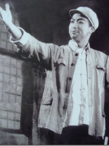 潘正華(1968-2004)