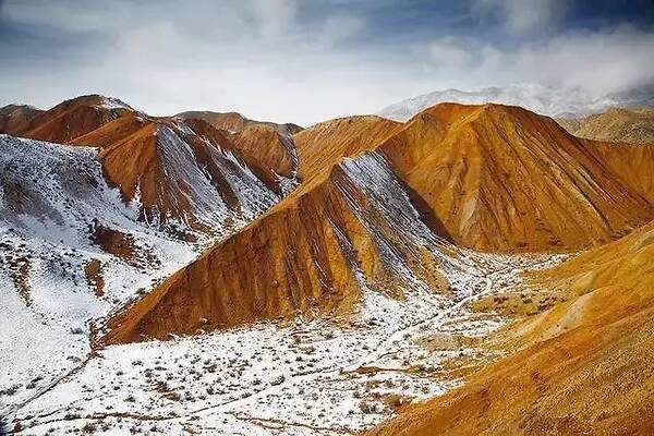 硫磺溝鎮地貌特徵