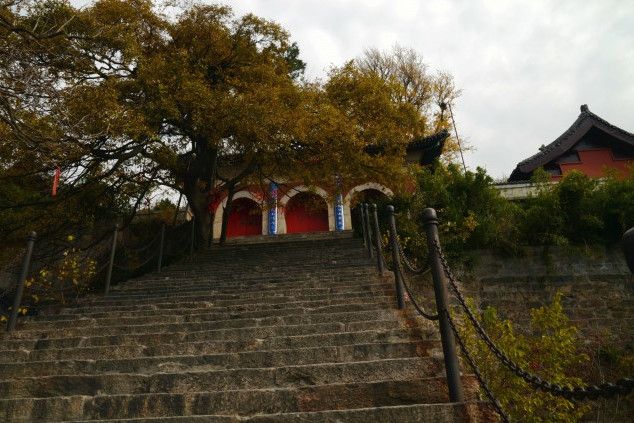 三元宮遺址山門