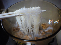 油麵筋肉末米粉湯