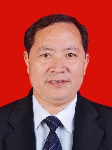 李健平(遵義市播州區林業局黨組成員、副局長)