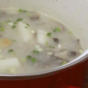 山藥丁魚湯