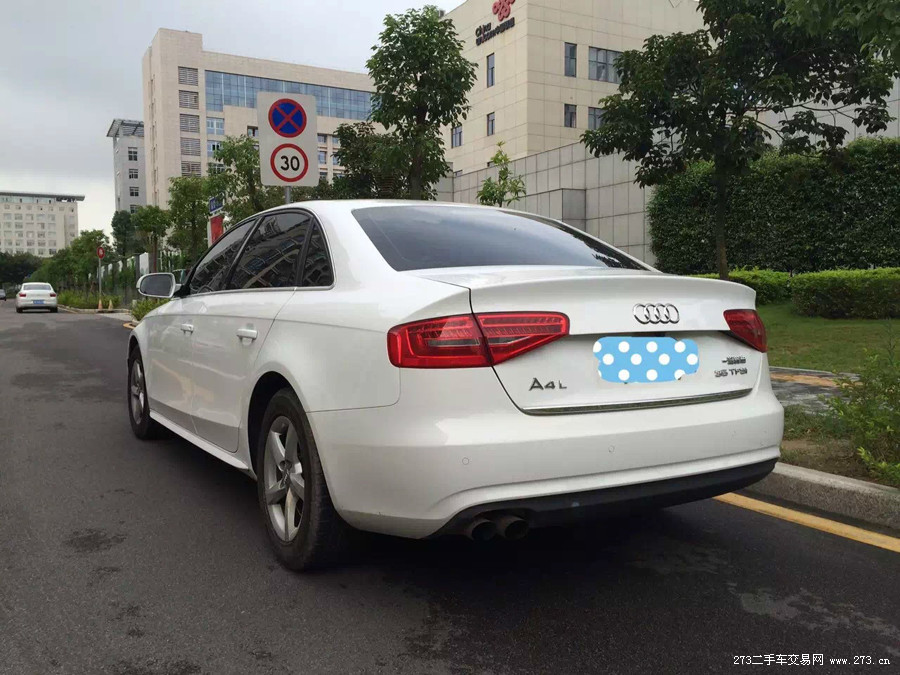 奧迪A4L 2.0 TFSI 技術型