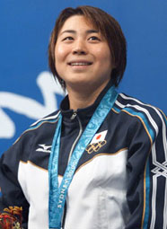 中村真衣