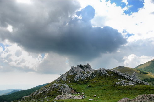 殿頂山