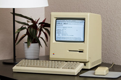 Macintosh Plus