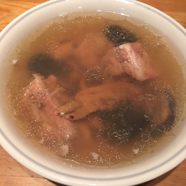 淡菜龜板瘦肉湯