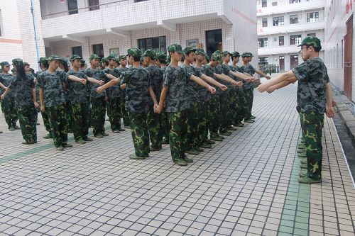 操場練兵