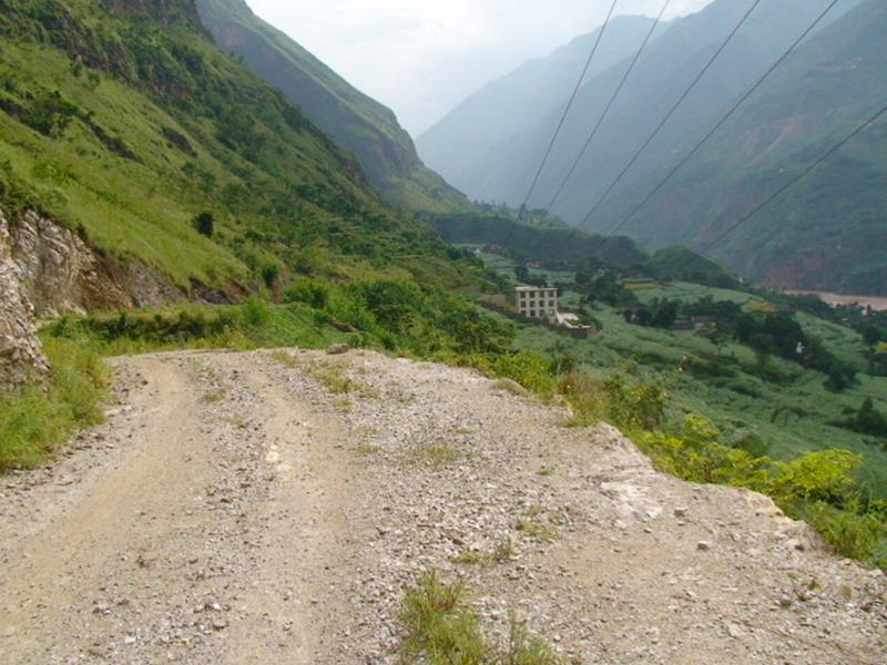 通往大沱的公路