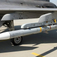 AIM-120空空飛彈(AIM-120先進中程空對空飛彈)