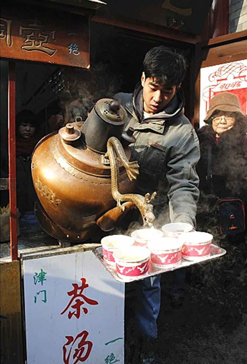 龍嘴大銅壺