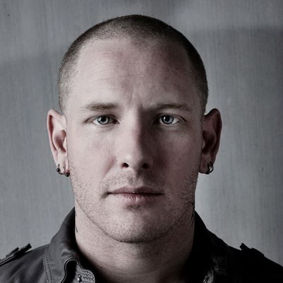 科里·泰勒(Corey Taylor)