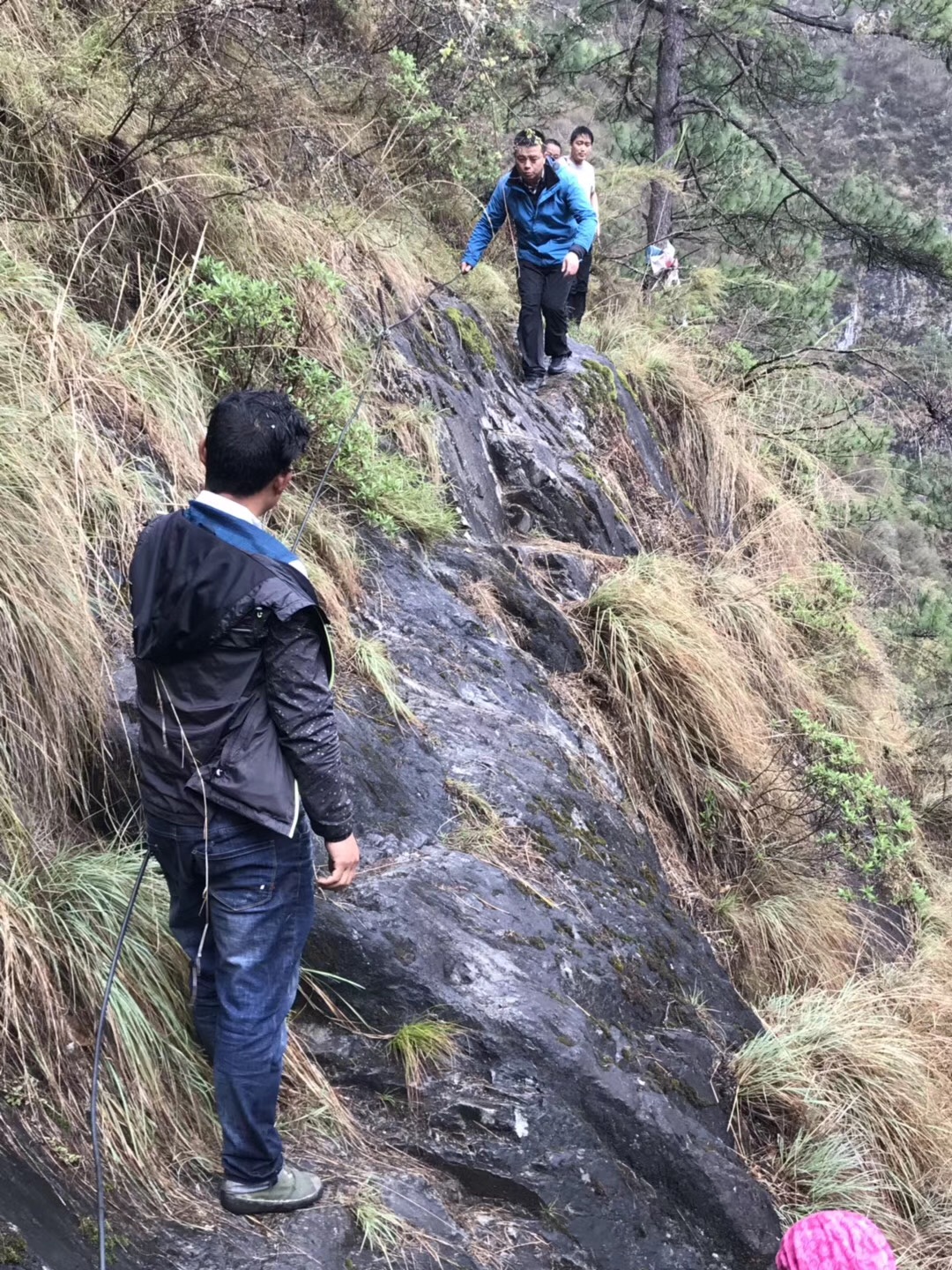 2019年3月多卡村到扎布直布天然岩洞路段之三