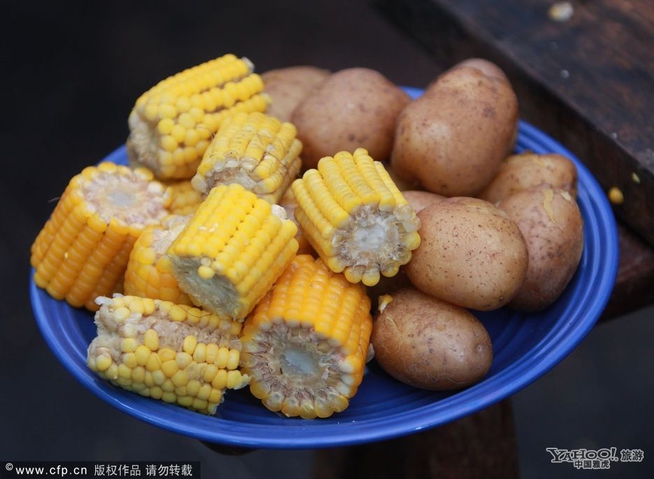 憶苦思甜飯(憶苦飯)