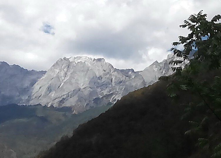 香格里拉毛公山