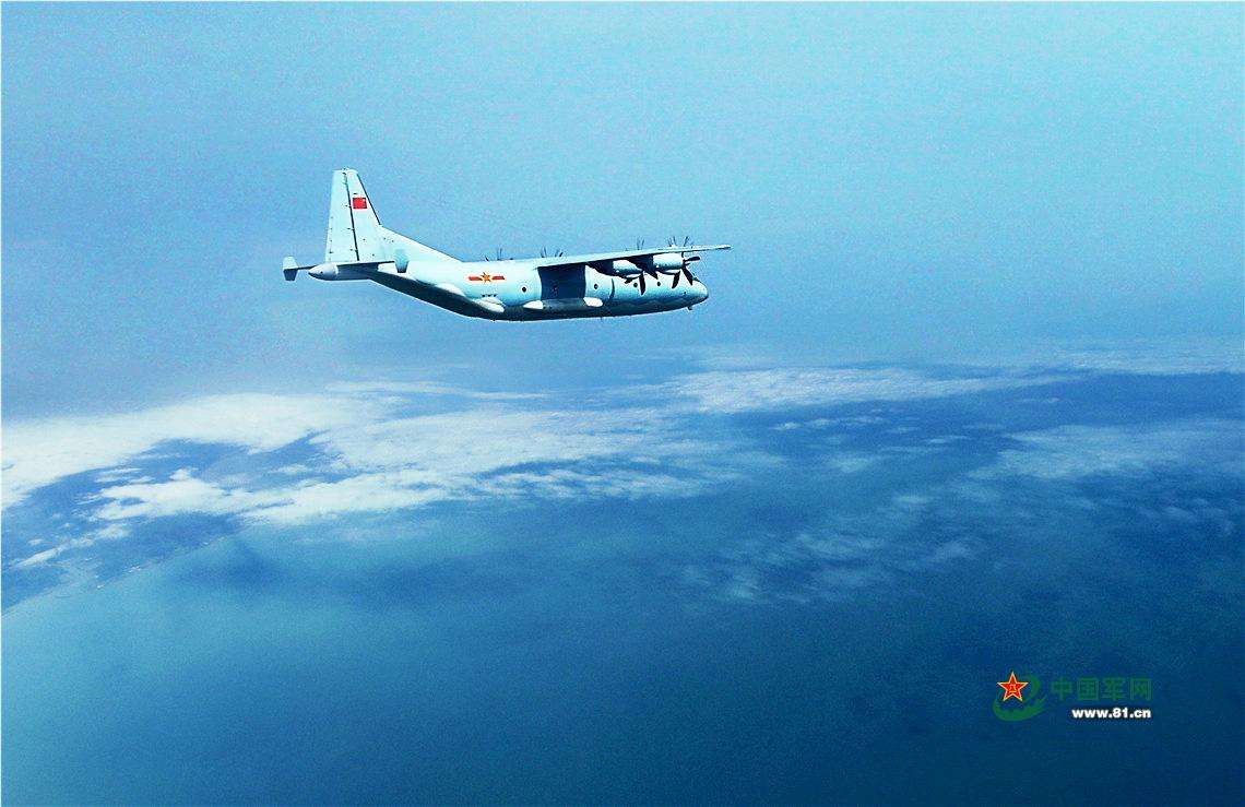 運-9飛機在南海陌生空域飛行