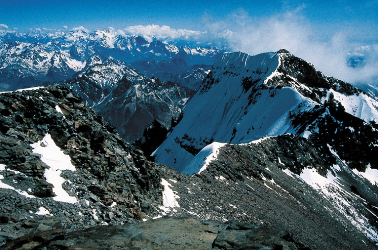 阿空加瓜山