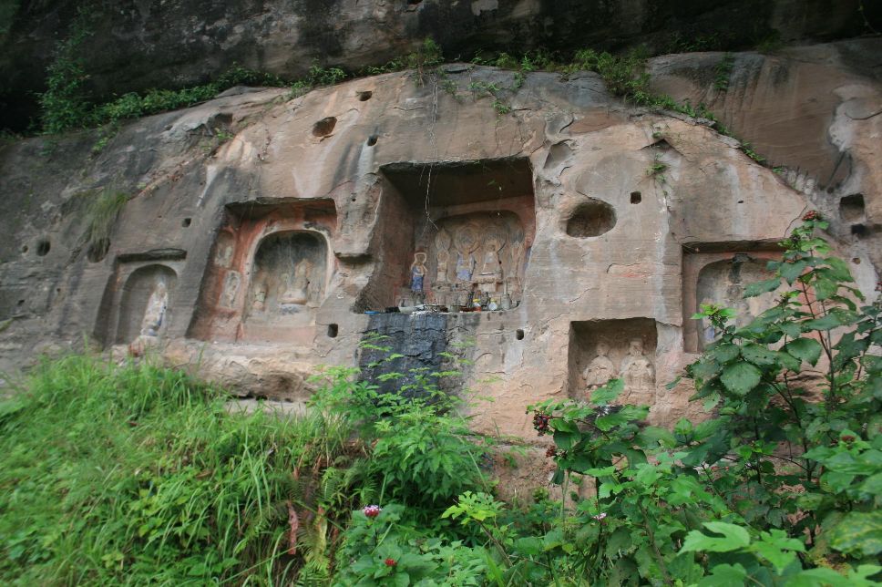 觀音岩摩崖造像