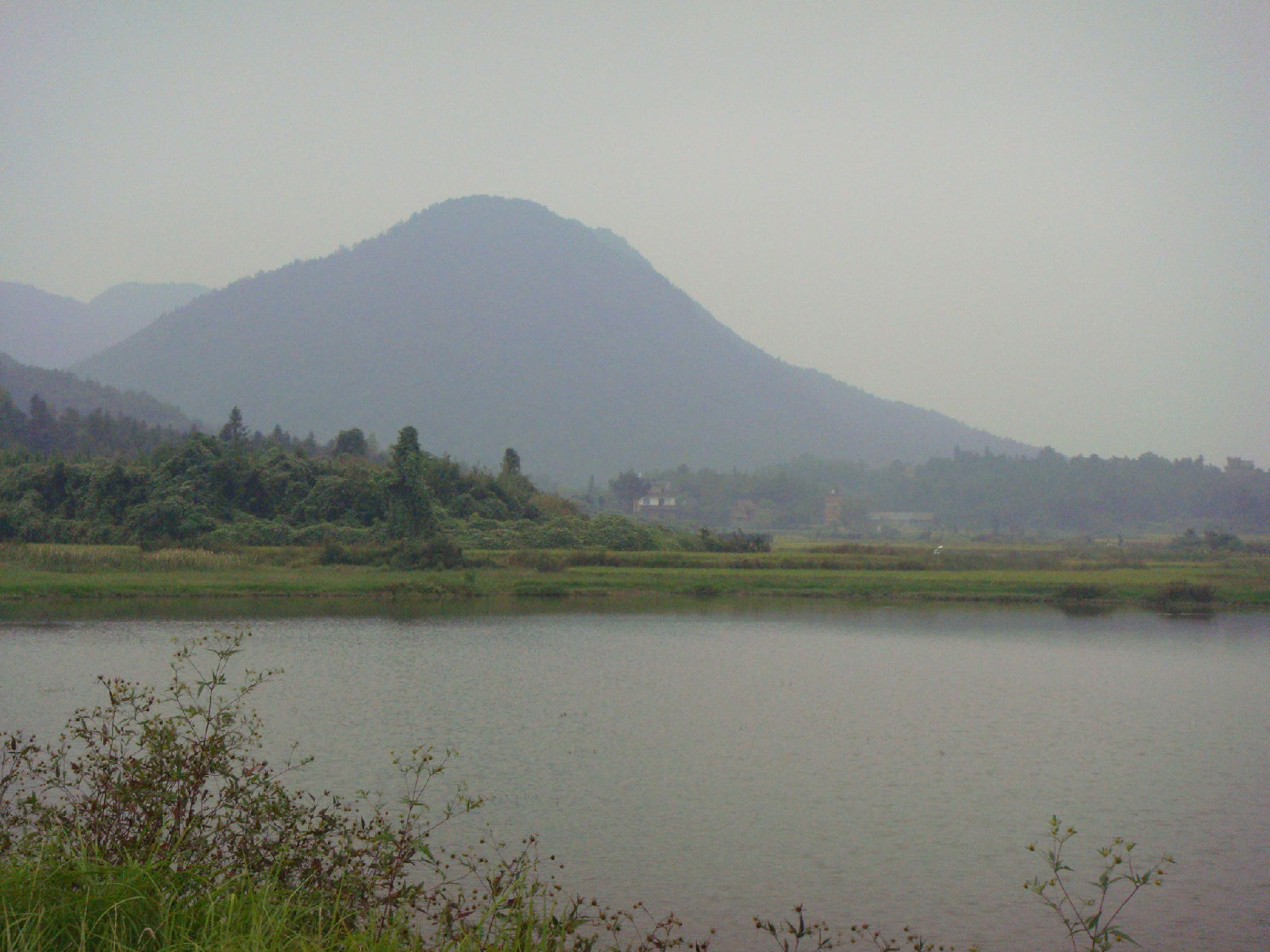 鄭家墩村南山，官倉邊村水庫