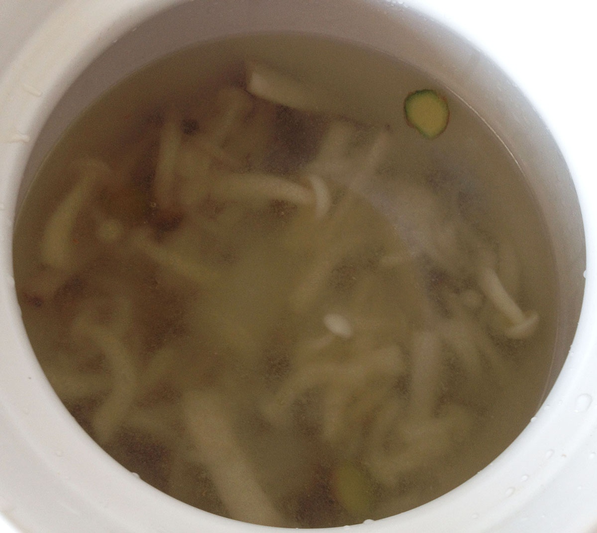 冬日暖湯菌菇湯