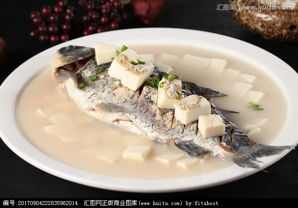 釀鯽魚豆腐湯