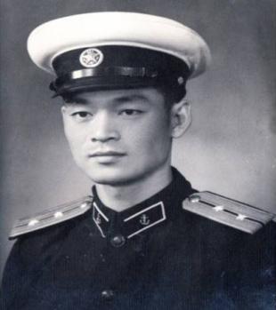 1956年許光任北海艦隊宜川號軍艦副艦長