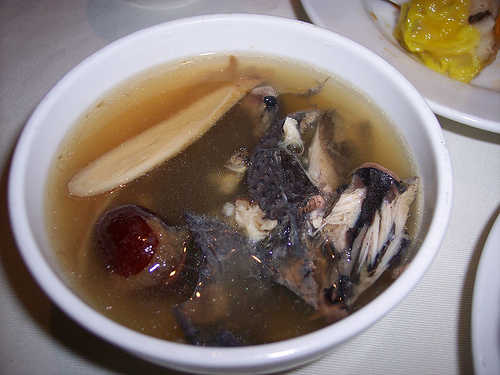 補氣烏骨雞湯