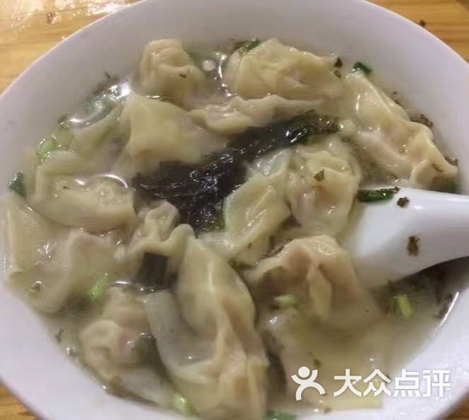 長人餛飩（洪殿北路）