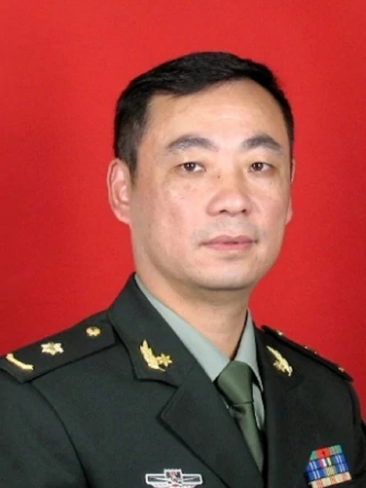 孫榮華(中國人民解放軍第八五醫院副主任，主任醫師)