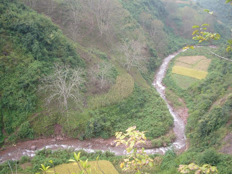 上丕地二村