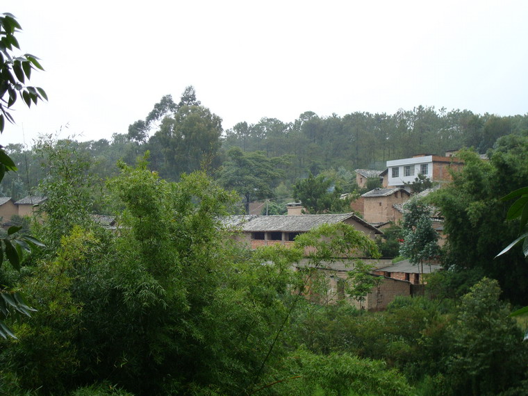 尖山村